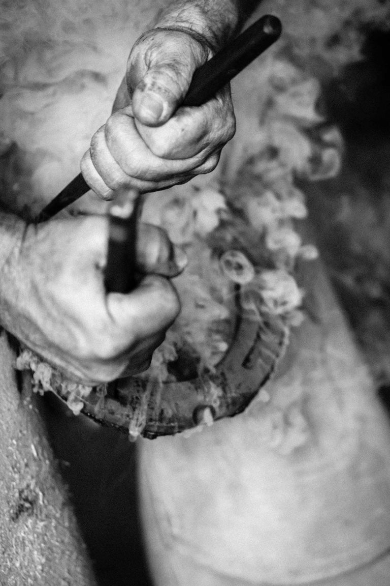 blacksmith-hr180300-01