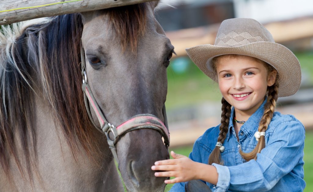 Horse-kids-get-great-benefits-July220