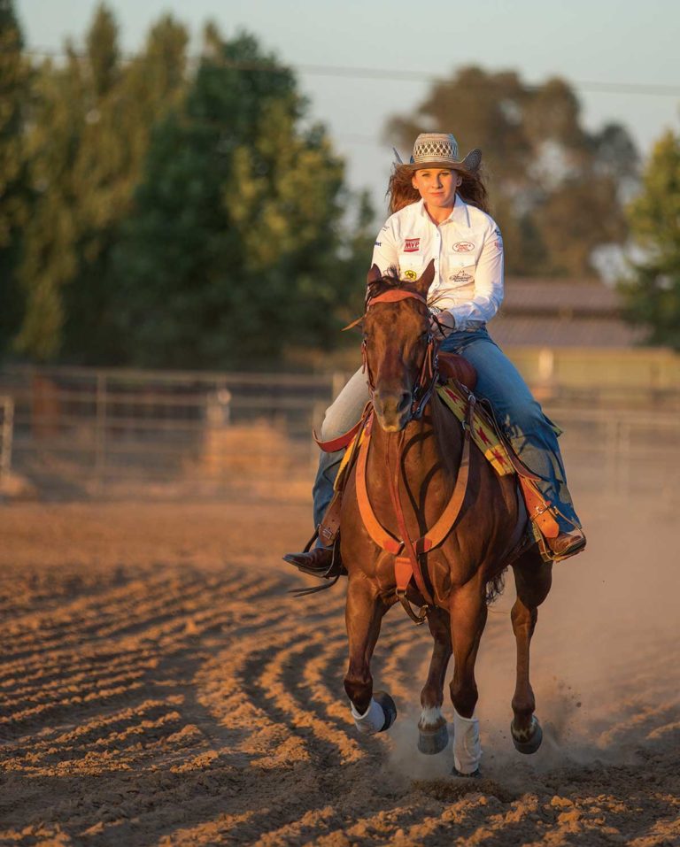 HR-171200-CAMARILLO-01-TackChange