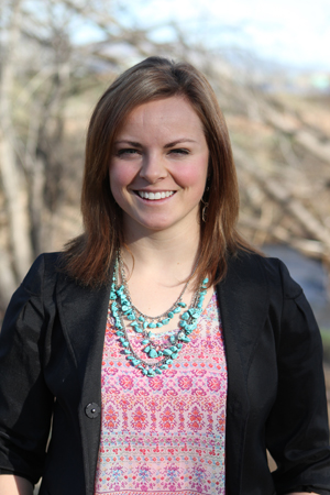 hr---alexis-headshot