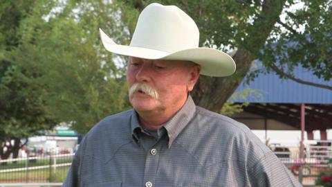 #WalkInOurBoots with Cow Horse Competitor Larry Lommen at the Select World Show promo image