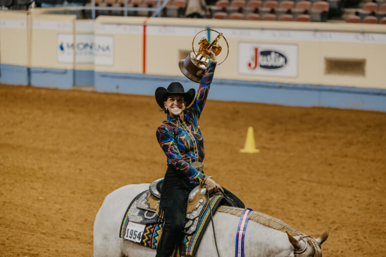 AQHA23_Deanna-Searles-photo-@Keagan-Phillips-for-GoHorseShow