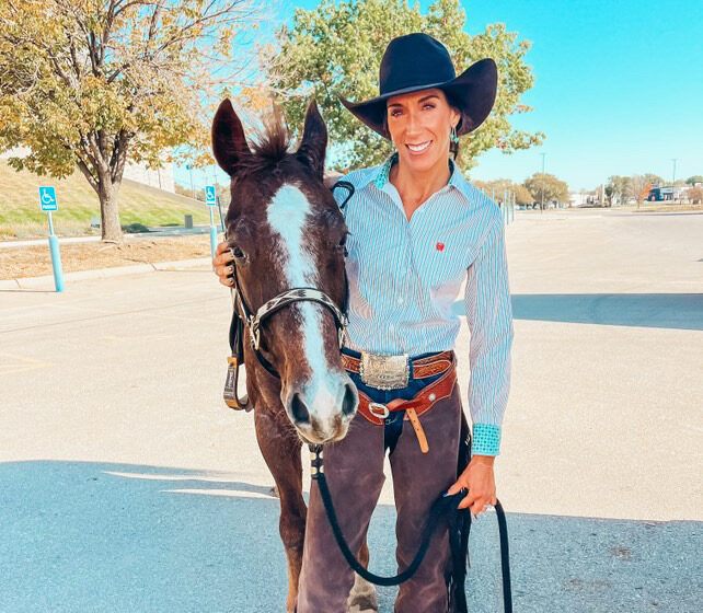 F3112DDF-5985-4582-B5F6-6E5BE473ACBF