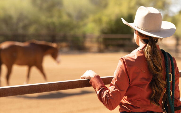 HR_25SPG_Money Moves_01