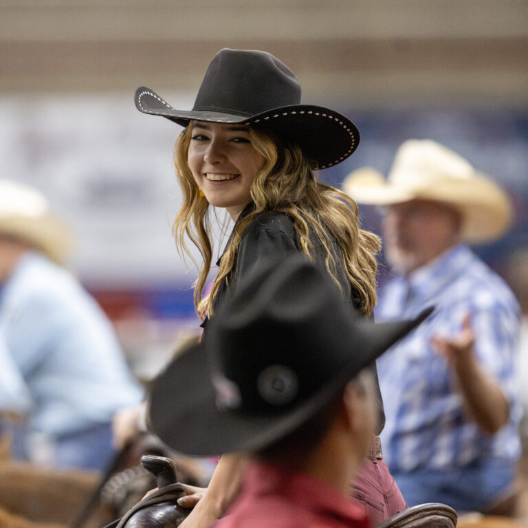 Cinch RSNC cowgirl ranch sorting Guthrie, Oklahoma