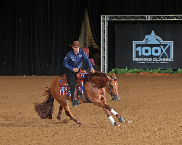 RC25-7202-EQUINE NETWORK EDITORIAL