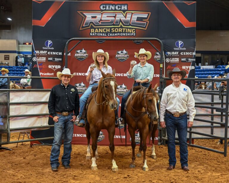 Amanda Roberson and Anna Morrow on horseback at the 2026 Cinch RSNC World Finals #4 Non-Handicap in Fort Worth